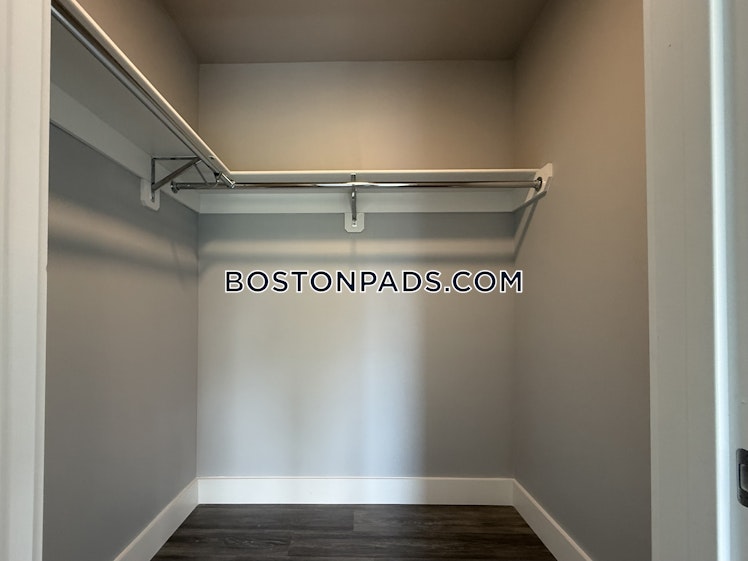 Western Ave., Boston