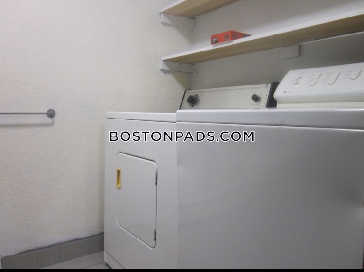 Fayette Rd., Bedford