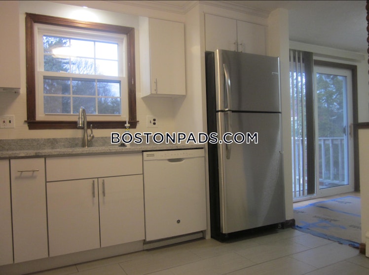 Fayette Rd., Bedford