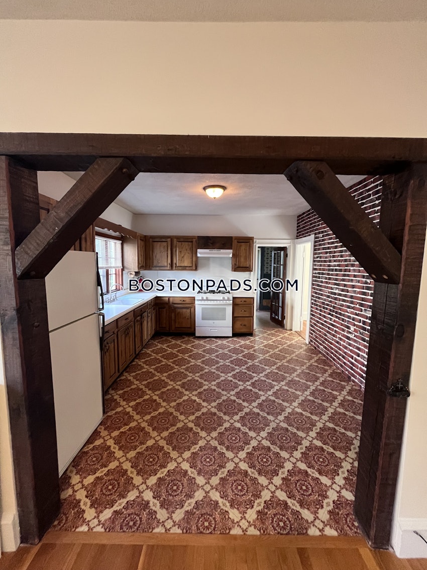 SOMERVILLE - TUFTS - 2 Beds, 2 Baths - Image 18