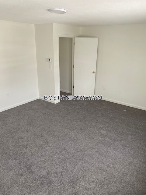 West St. Leominster photo 6