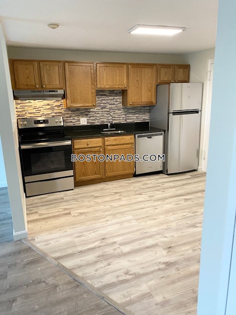 Princeton St. Leominster photo 4