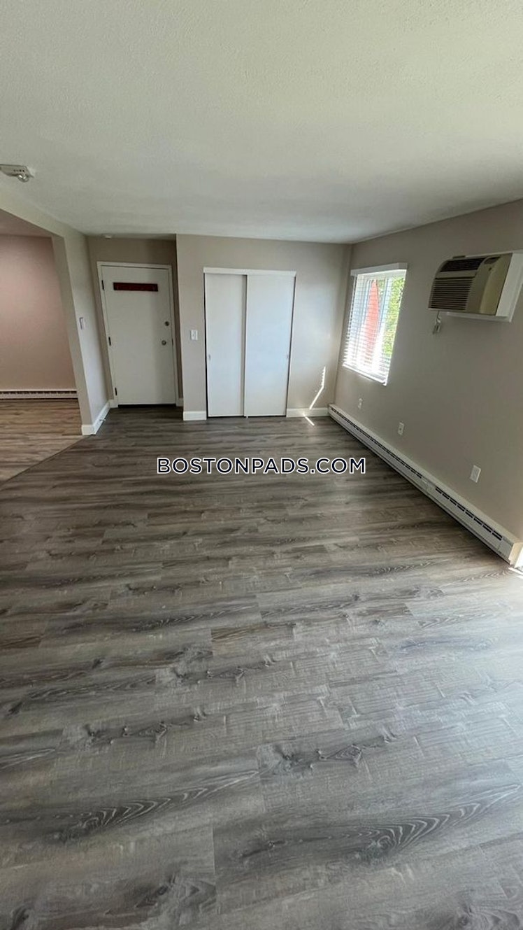 Thompson Rd., Webster