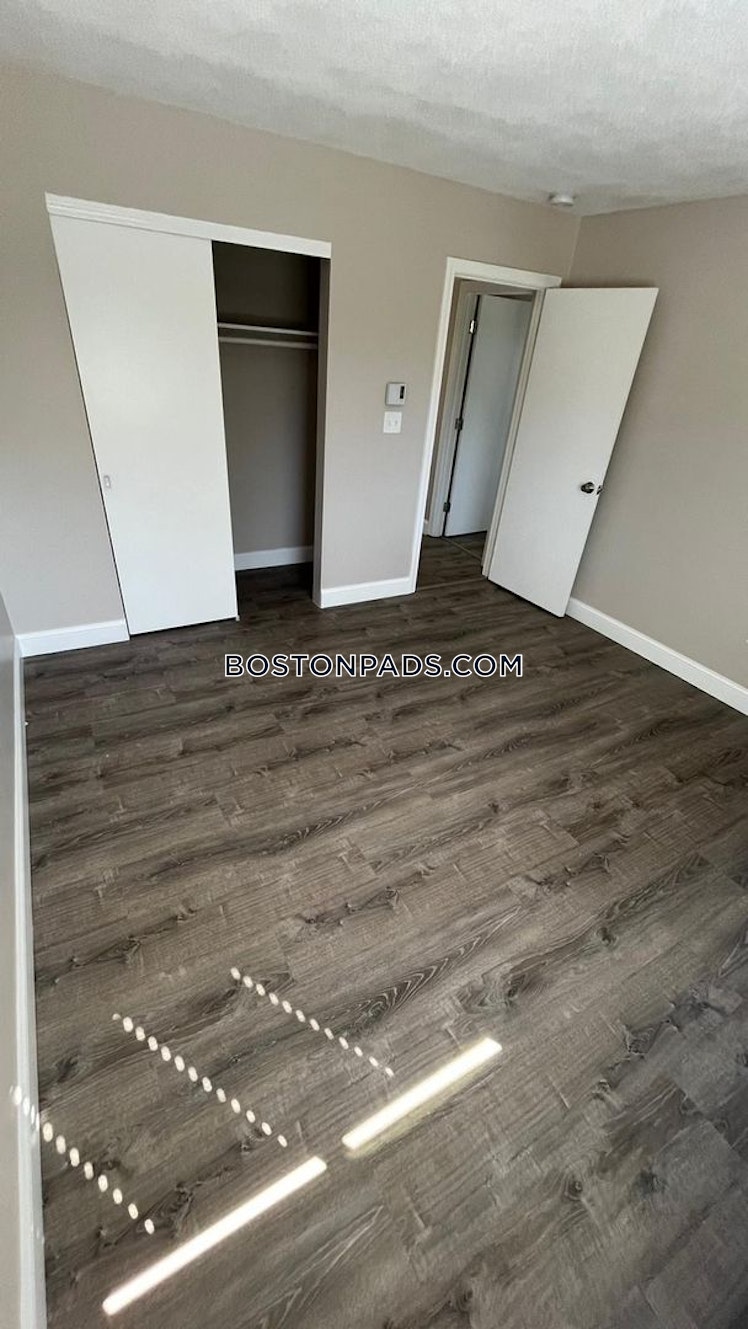 Thompson Rd., Webster