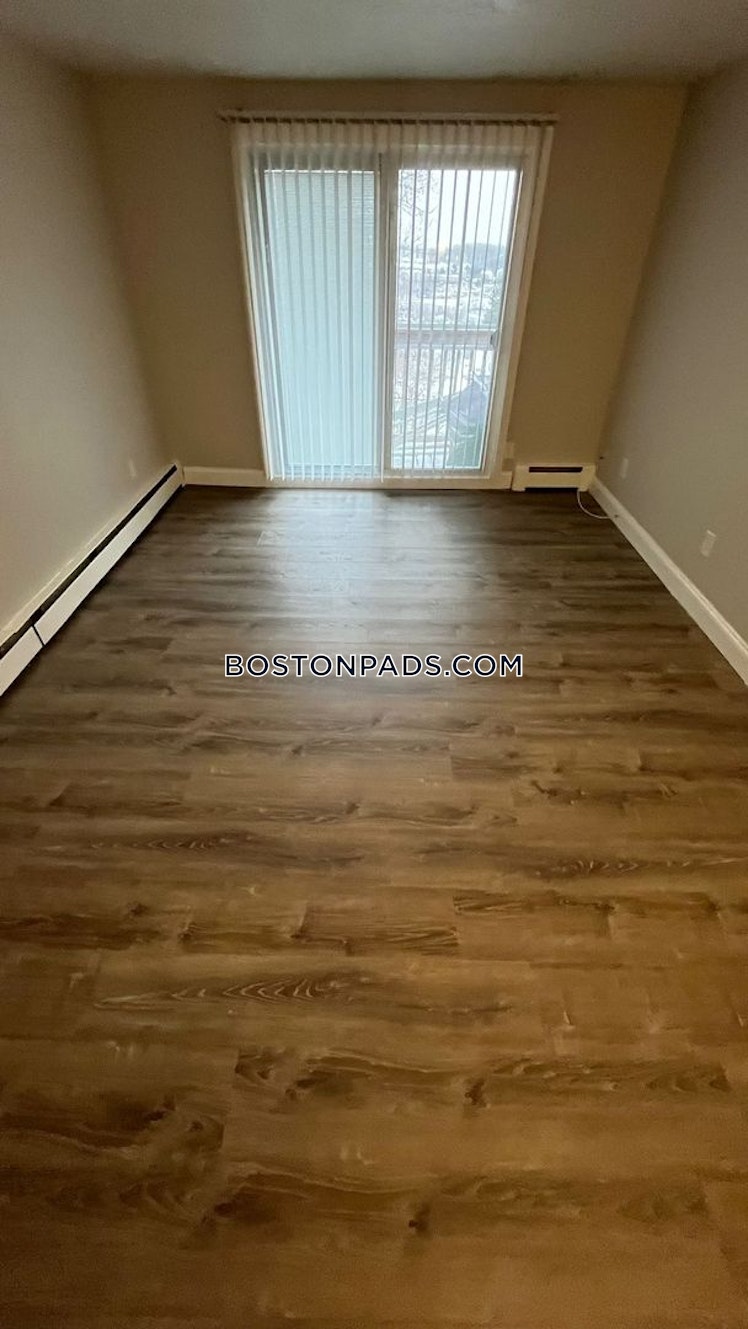 Henry Ter., Worcester