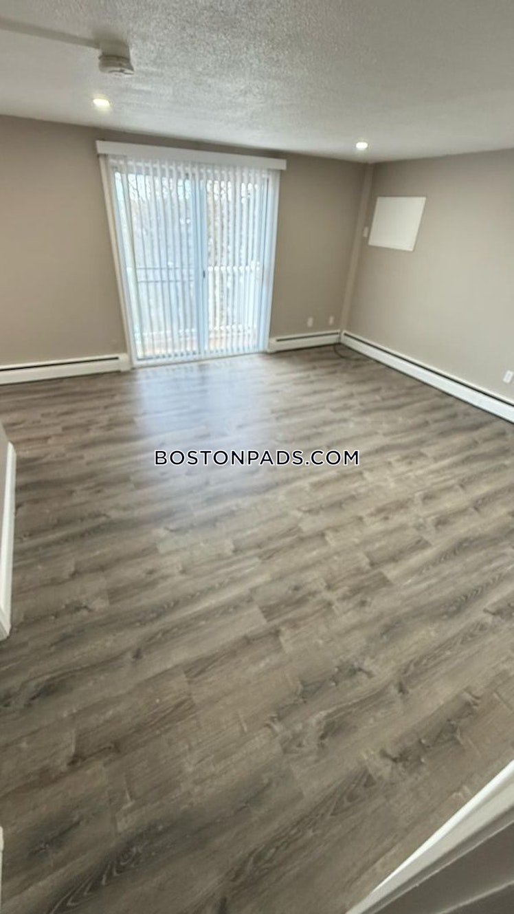 Henry Ter., Worcester