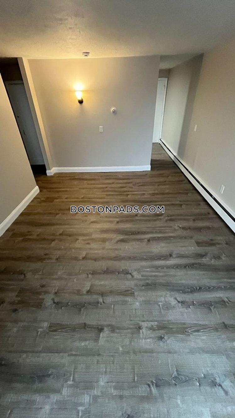 Henry Ter., Worcester