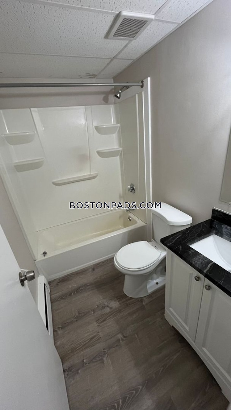 Henry Ter., Worcester