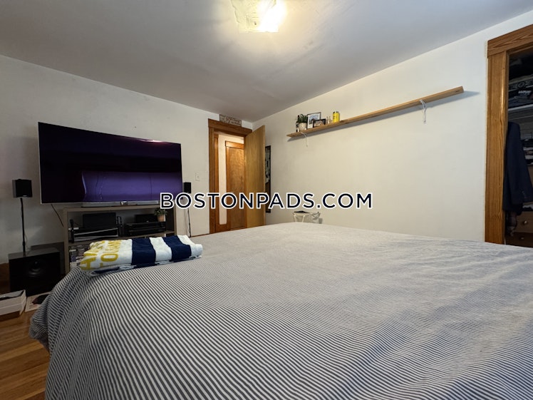 South Crescent Circuit, Boston