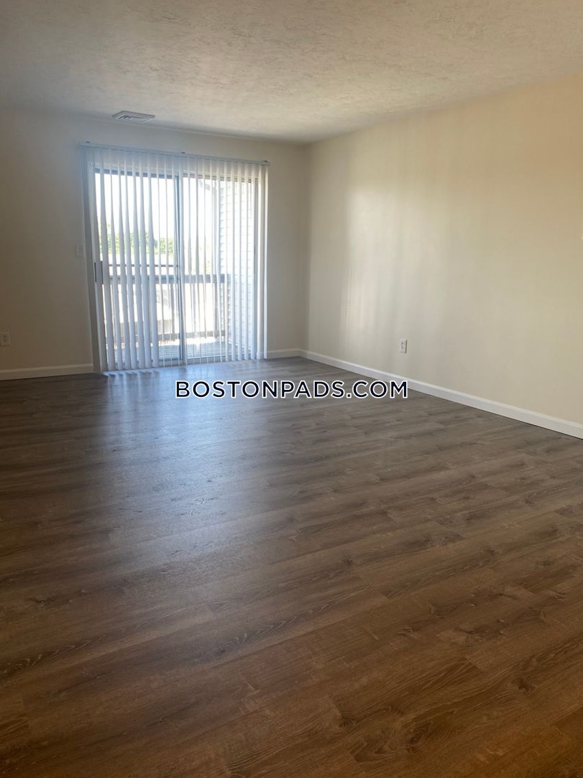 FALL RIVER - 2 Beds, 1 Bath - Image 9