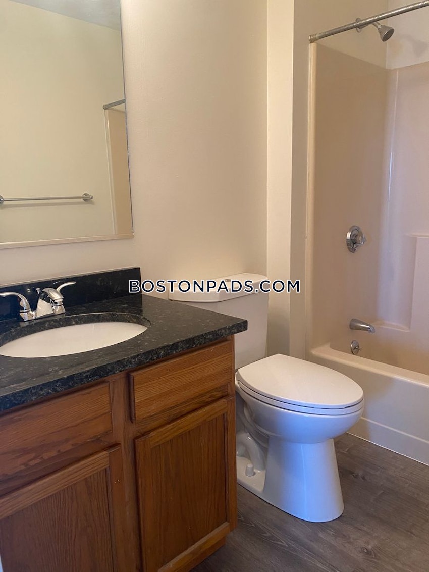 FALL RIVER - 2 Beds, 1 Bath - Image 11