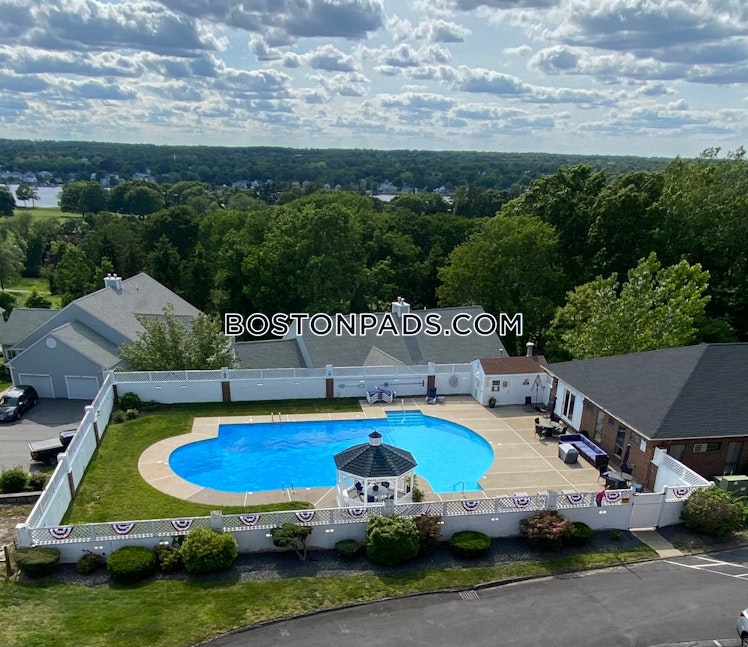 North Main St., Fall River