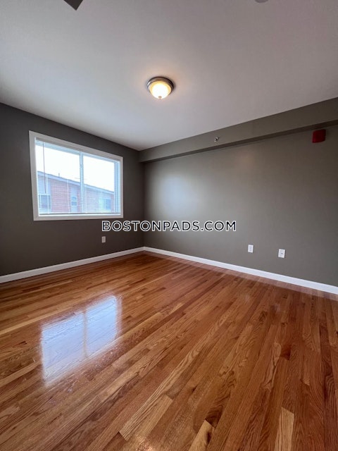 Stevens St. Lowell photo 8