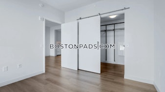 Lomasney Way. Boston