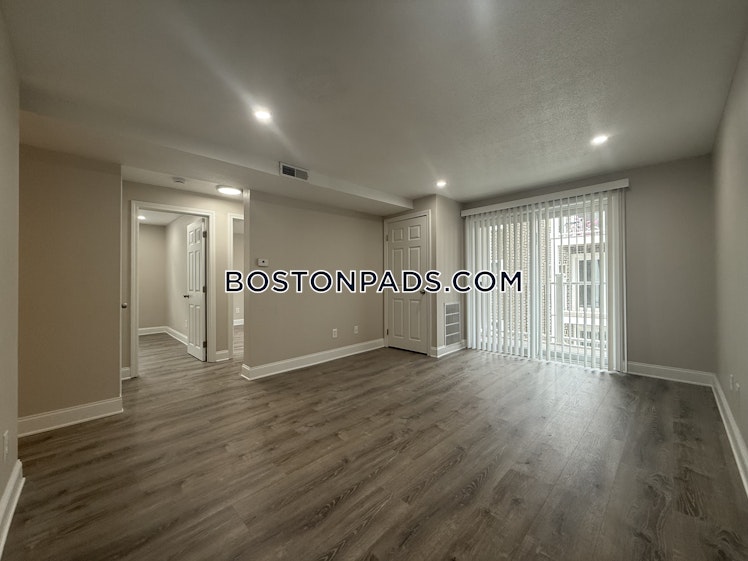 Kenmar Dr., Billerica