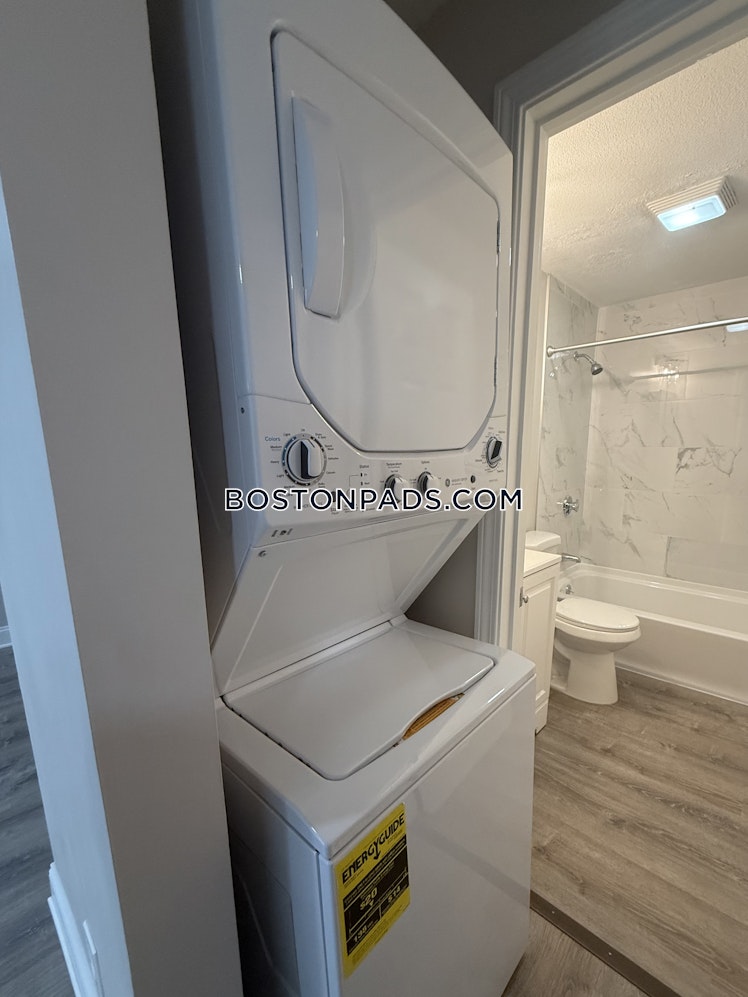 Kenmar Dr., Billerica