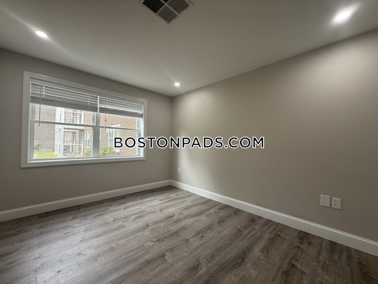 Kenmar Dr., Billerica