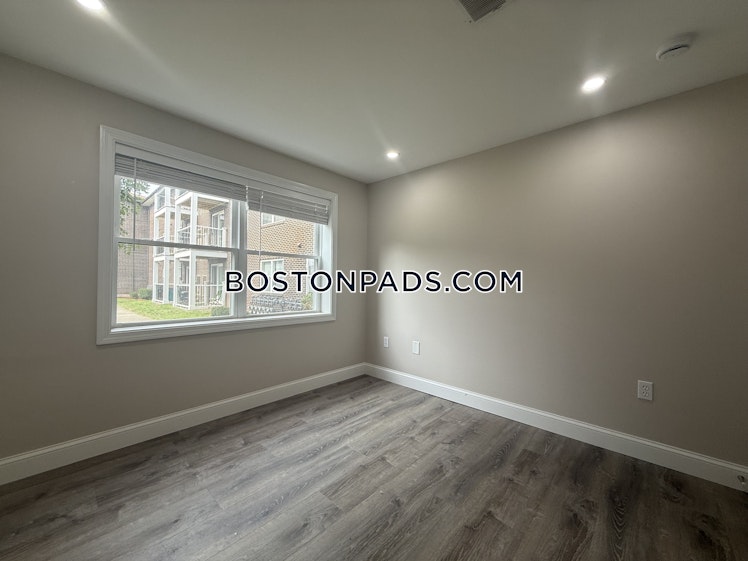 Kenmar Dr., Billerica