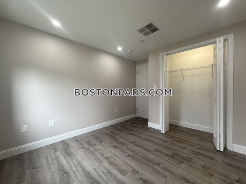 Kenmar Dr. Billerica photo 6