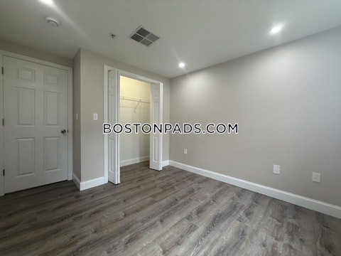 Kenmar Dr. Billerica photo 5