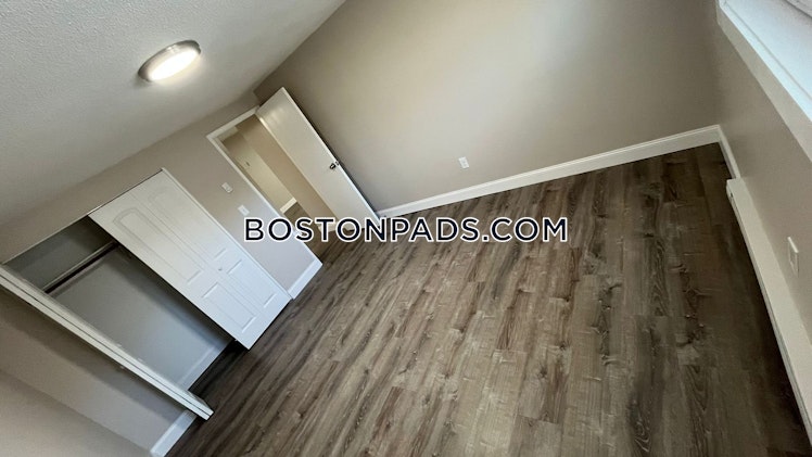 Farm Rd., Marlborough