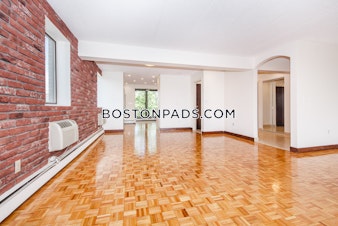 Harris St. Brookline