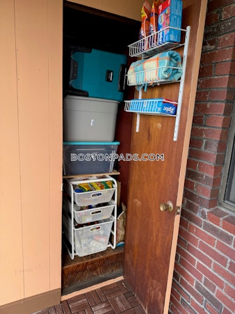 Harris St. Brookline