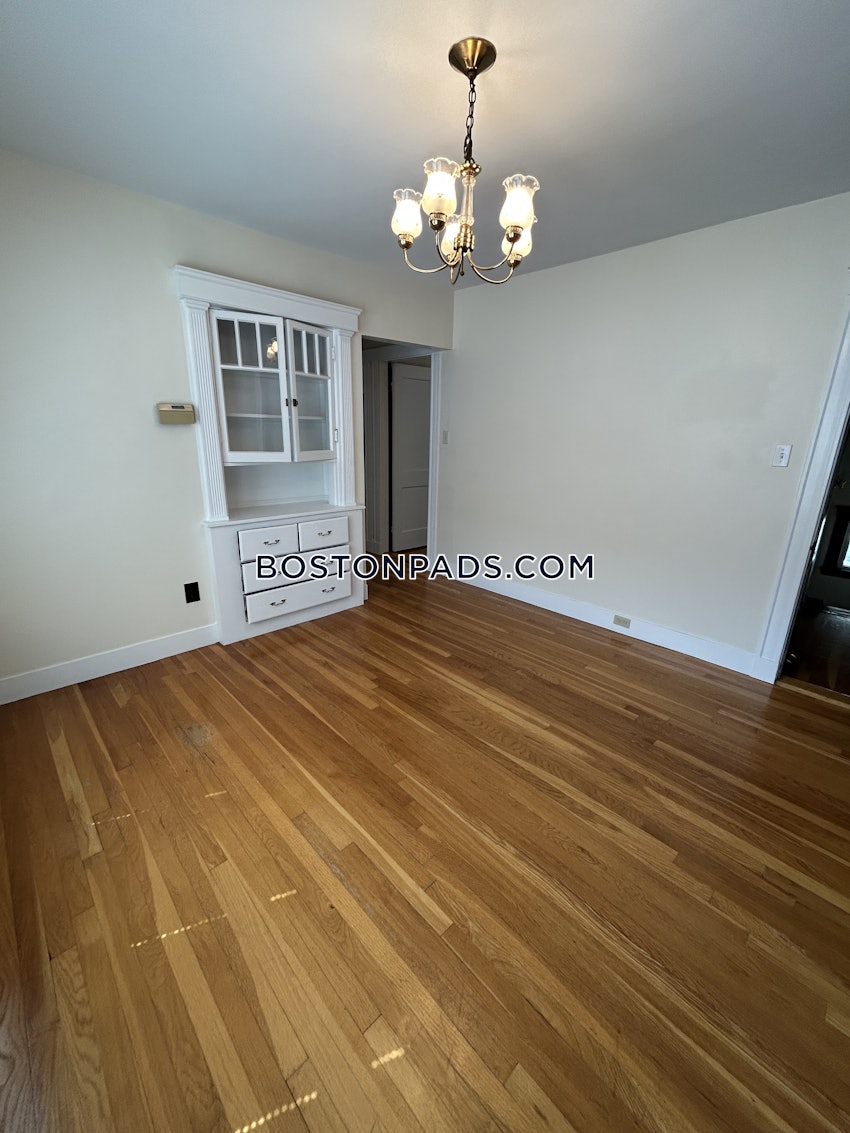 BELMONT - 2 Beds, 1 Bath - Image 10