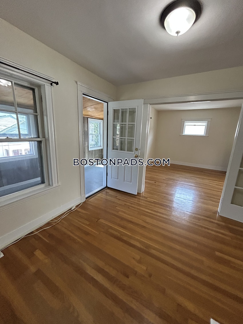 BELMONT - 2 Beds, 1 Bath - Image 29