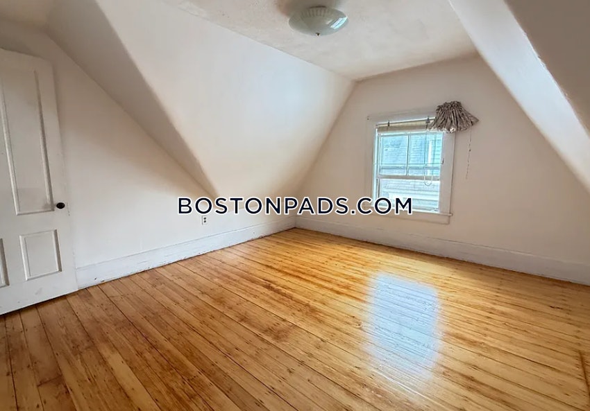 CAMBRIDGE - NORTH CAMBRIDGE - 4 Beds, 1 Bath - Image 9