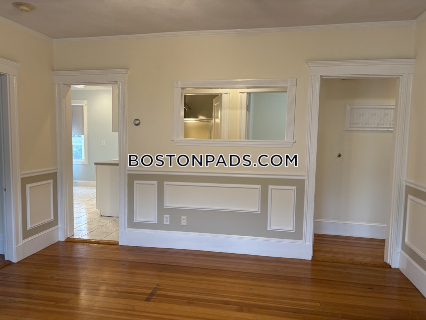 BOSTON - BRIGHTON - OAK SQUARE - 3 Beds, 1 Bath - Image 18