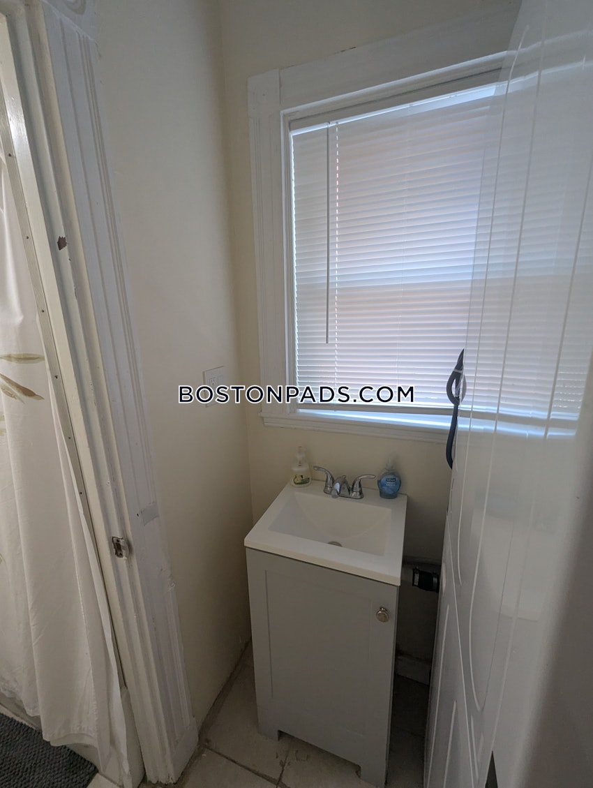 BOSTON - DORCHESTER - FIELDS CORNER - 4 Beds, 2 Baths - Image 26