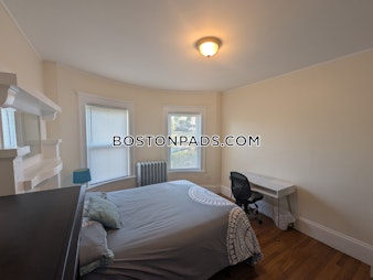 Bourneside St. Boston