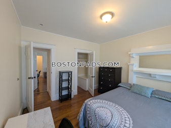 Bourneside St. Boston