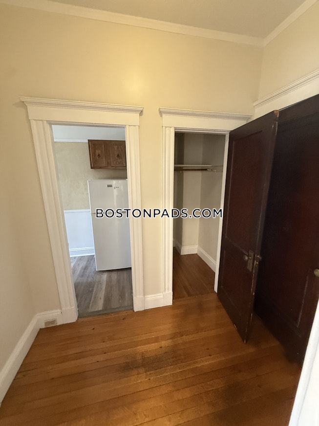Malden - $1,800+ /mo