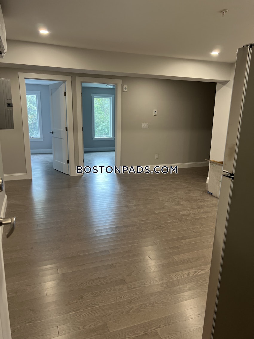 HARWICH - 2 Beds, 1 Bath - Image 6