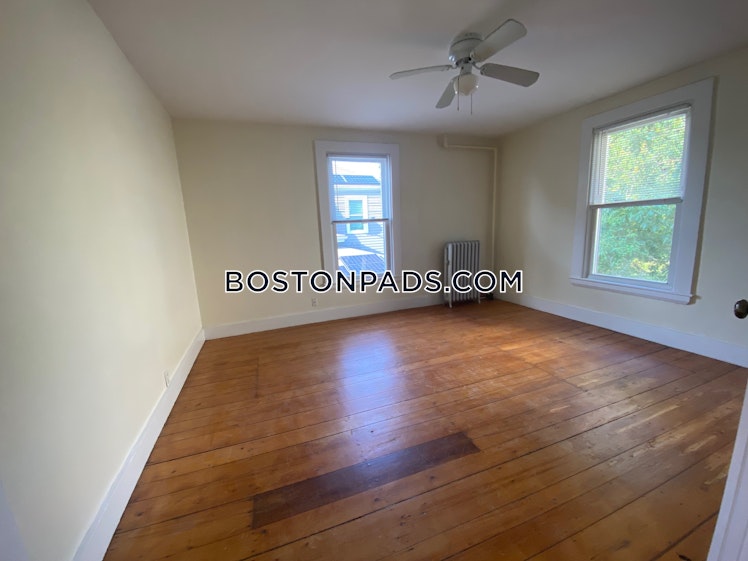 Eastburn St., Boston