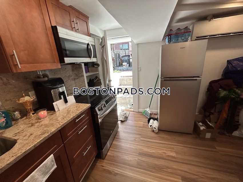 BOSTON - MISSION HILL - 1 Bed, 1 Bath - Image 5