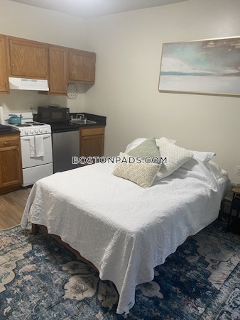 Wait St. Roxbury Crossing