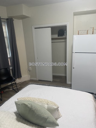 Wait St. Roxbury Crossing