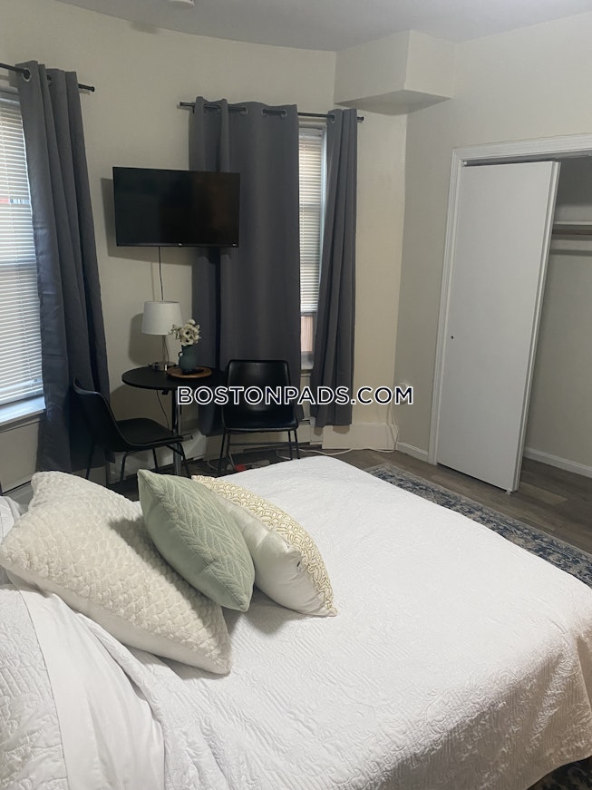 Roxbury Crossing - $1,900+ /mo