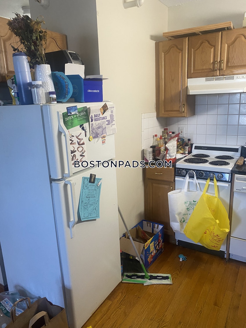 Boston - $2,200+ /month