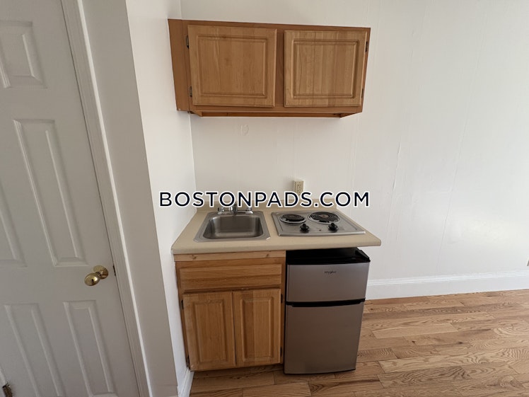 Beacon St., Brookline