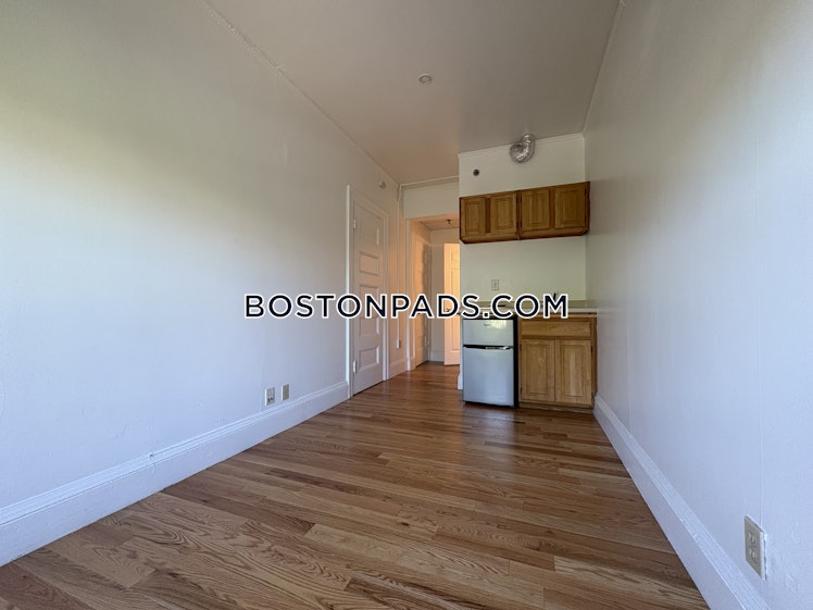 Beacon St., Brookline