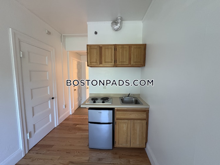 Beacon St., Brookline