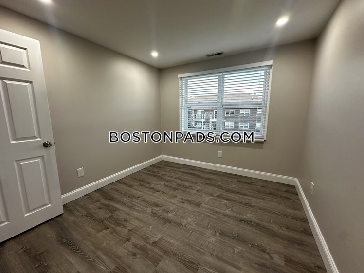 Kenmar Dr., Billerica