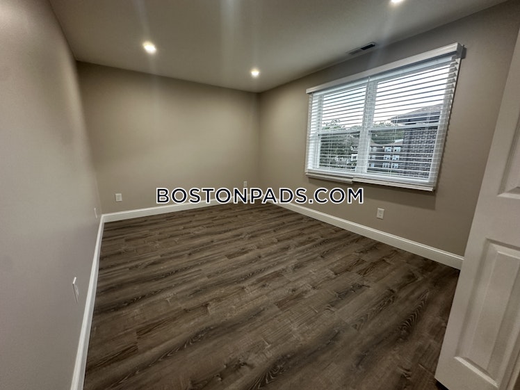 Kenmar Dr., Billerica