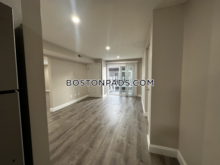 Kenmar Dr., Billerica