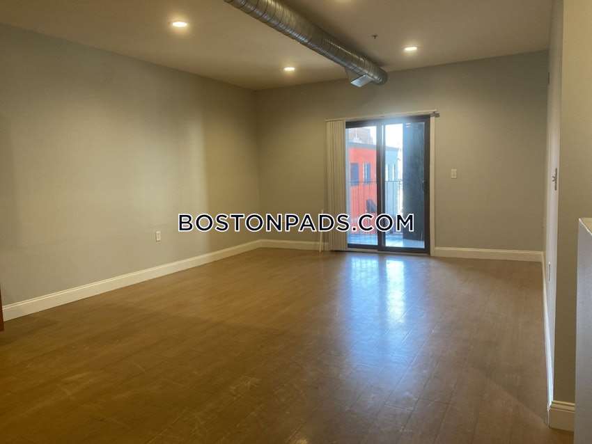 Worcester - 1 Bed, 1 Bath - Image 11