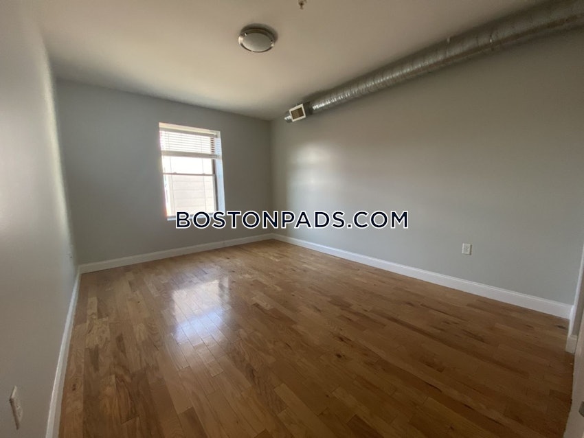 Worcester - 1 Bed, 1 Bath - Image 10
